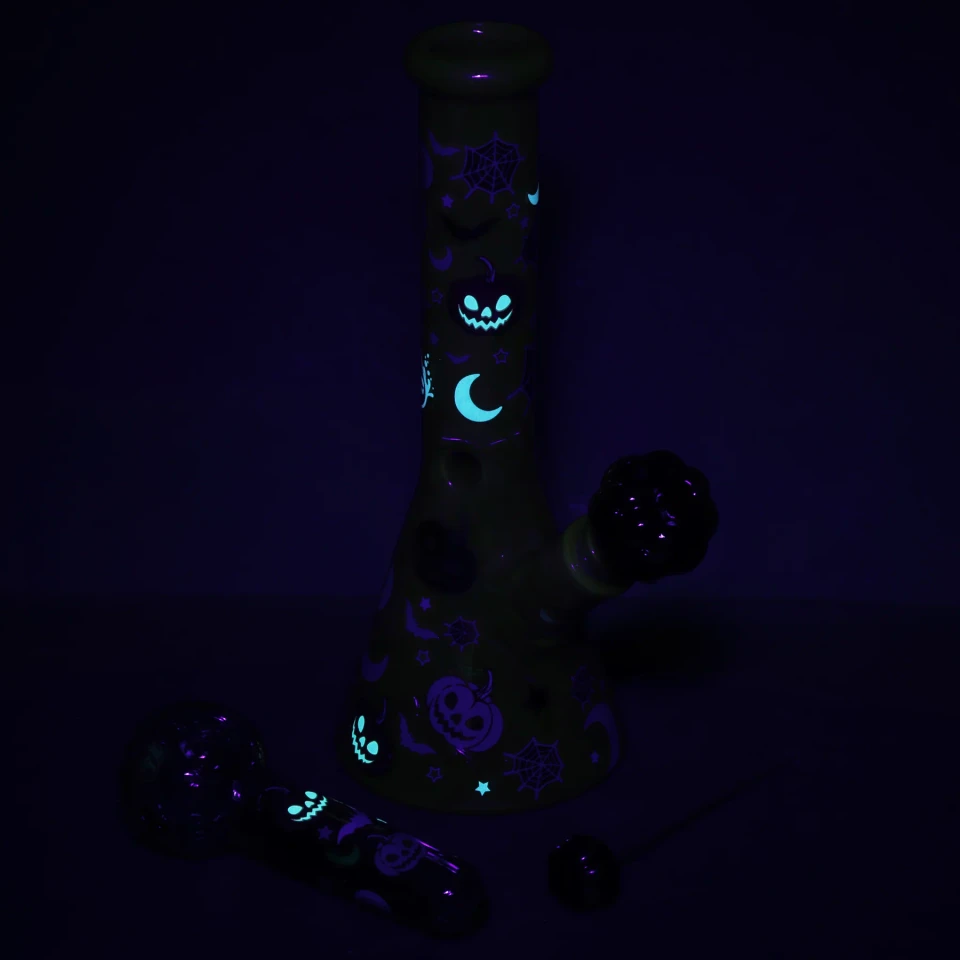Image for Glass Bong Pulsar Halloween Party Glow Smoking Kit 10"